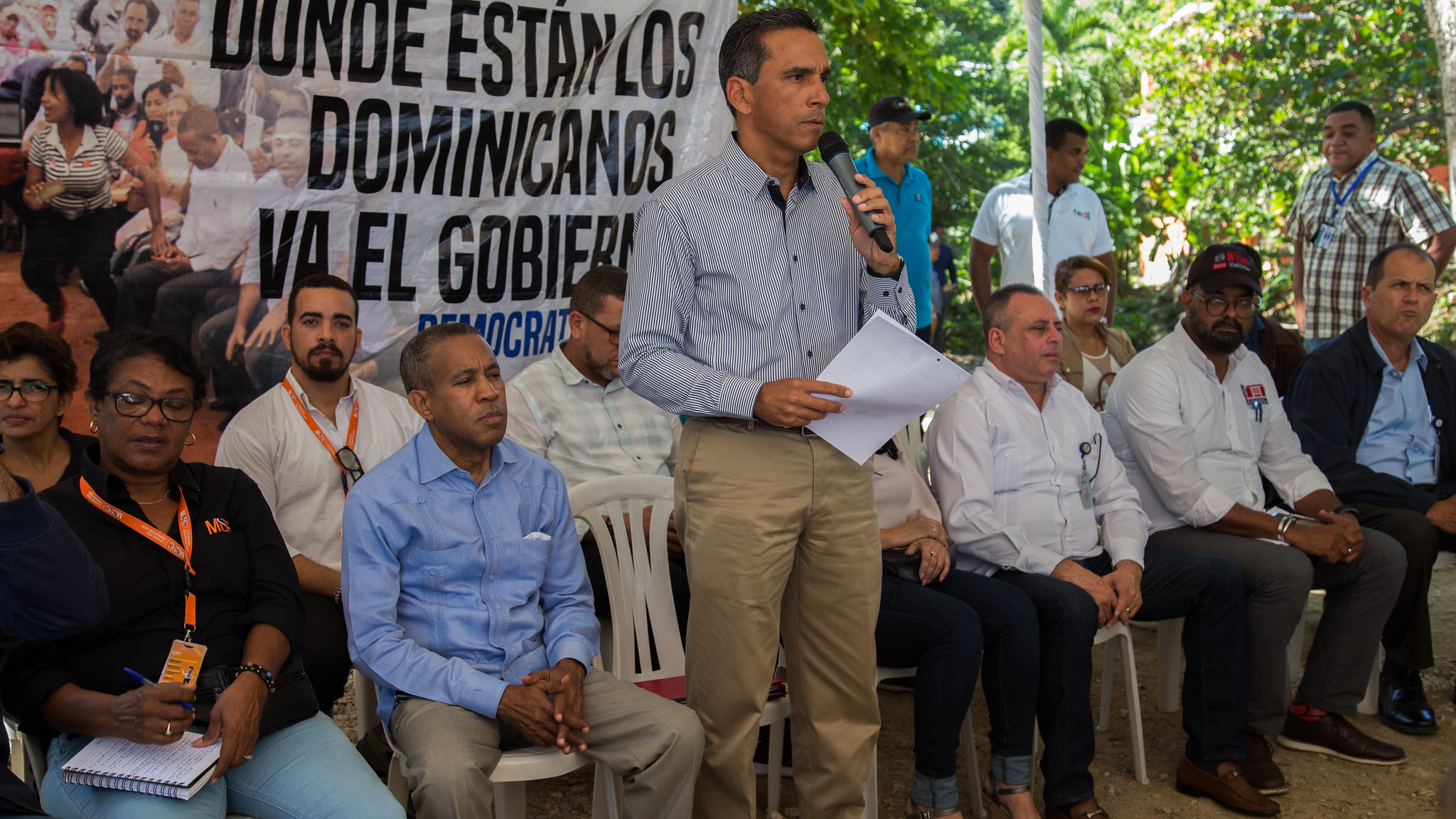 REPÚBLICA DOMINICANA: En seguimiento a Visita Sorpresa a Cabrera, pescadores se reúnen con comisión presidencial
