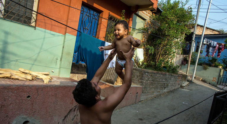 El hambre y la obesidad le cuestan caro a El Salvador