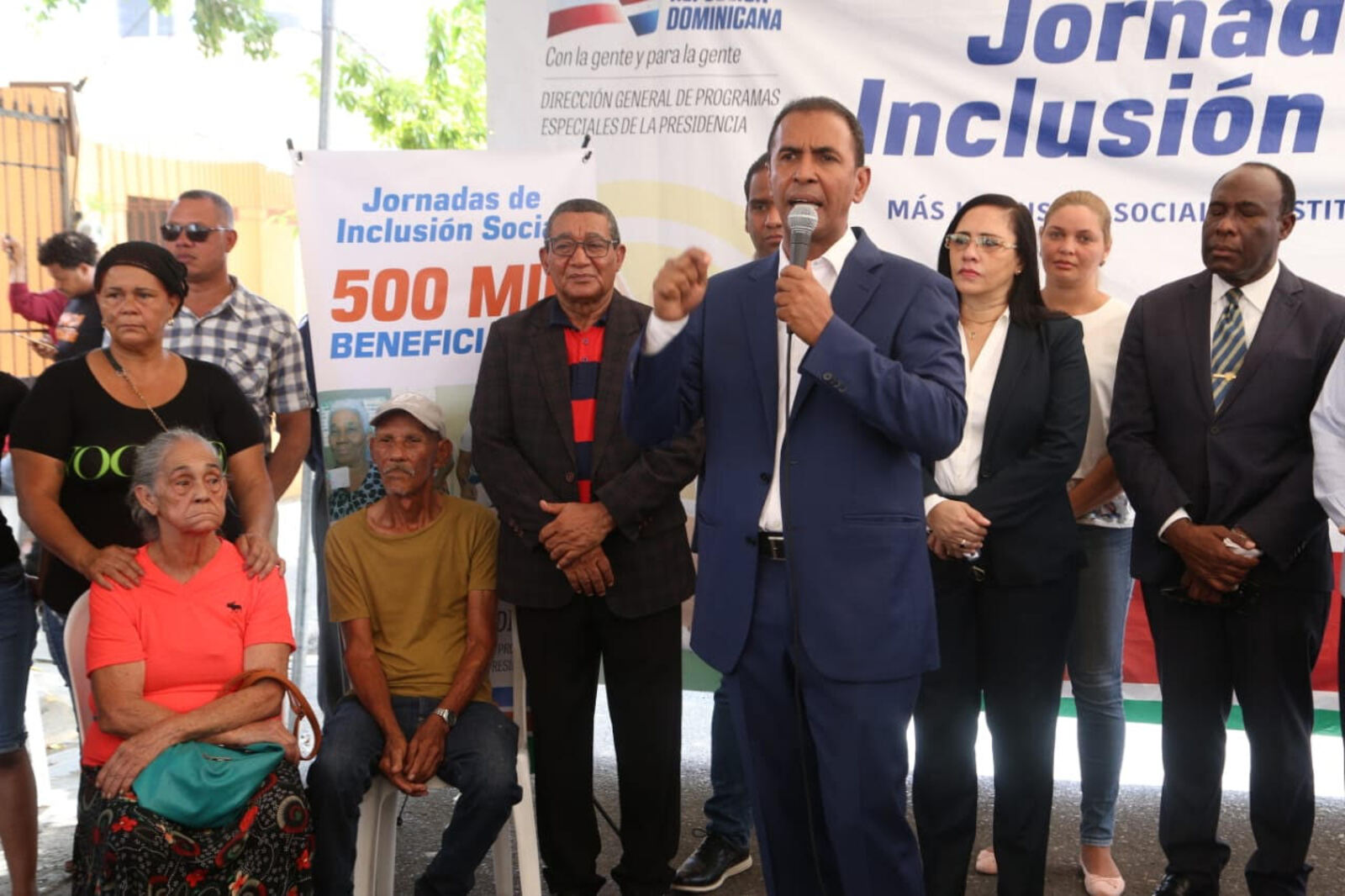 REPÚBLICA DOMINICANA: Plan de reducción de pobreza alcanza 500 mil beneficiarios durante jornada realizada en Cristo Rey