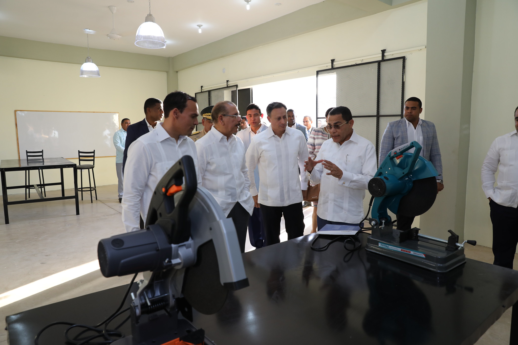 REPÚBLICA DOMINICANA: Danilo Medina deja en funcionamiento Centro de Atención Integral para Adolescentes en Conflicto con la Ley Penal, con educación obligatoria
