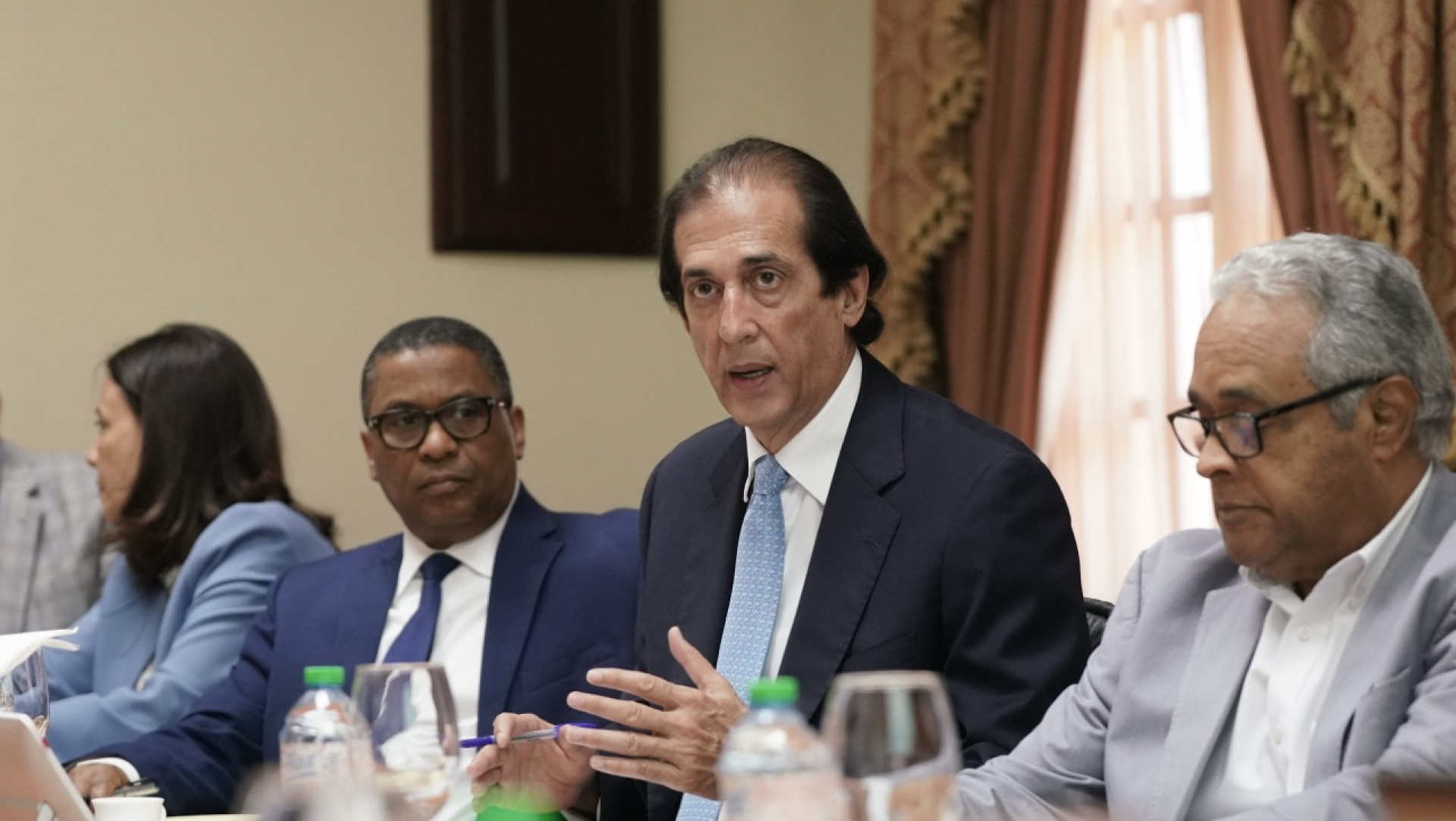 REPÚBLICA DOMINICANA: Gustavo Montalvo anuncia primeras acciones para mejorar condiciones en que opera vertedero a cielo abierto de Duquesa