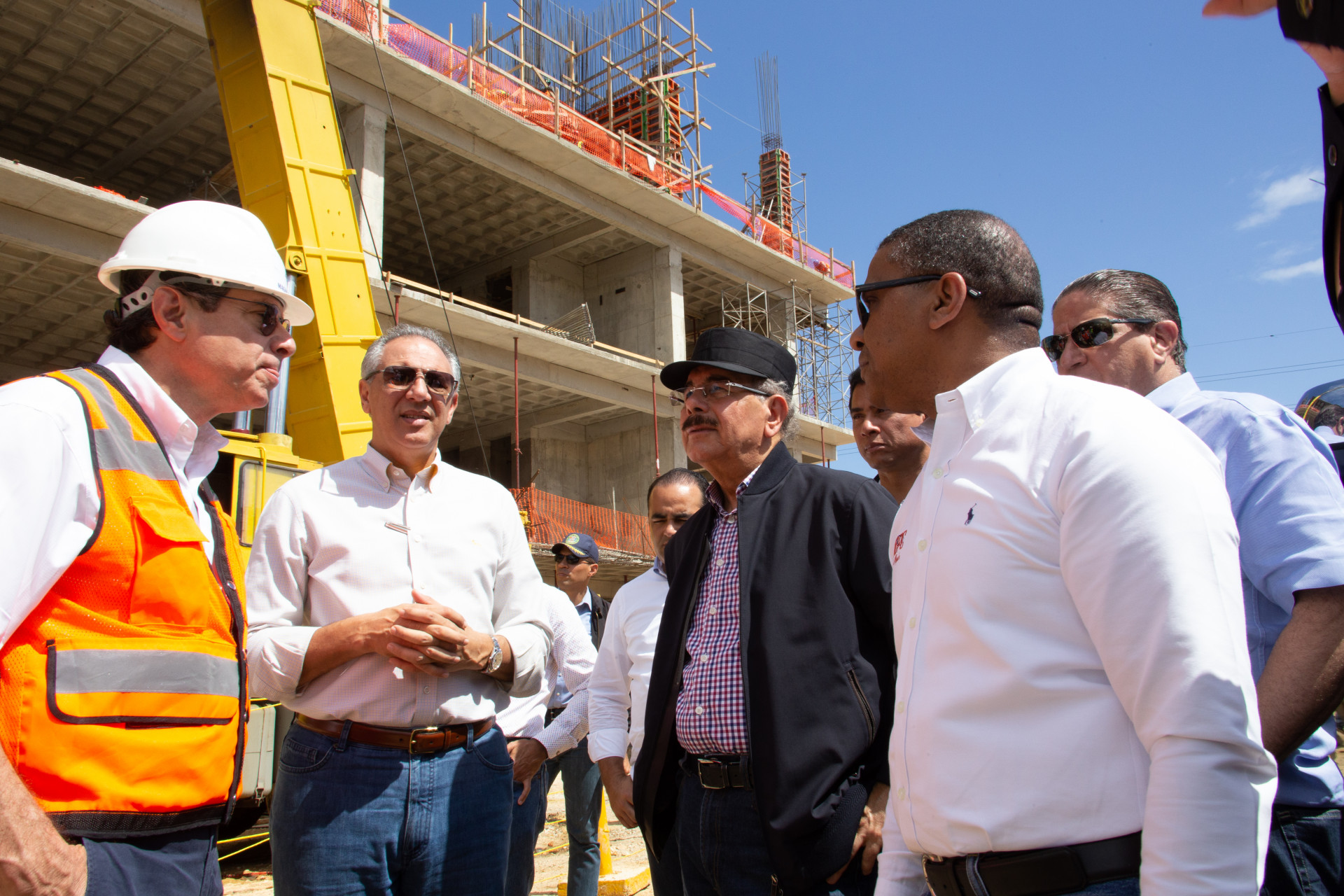 REPÚBLICA DOMINICANA: Presidente constata avances construcción Circunvalación SD, Hospital Boca Chica, estancias, CAID y Palacio Justicia provincia Santo Domingo