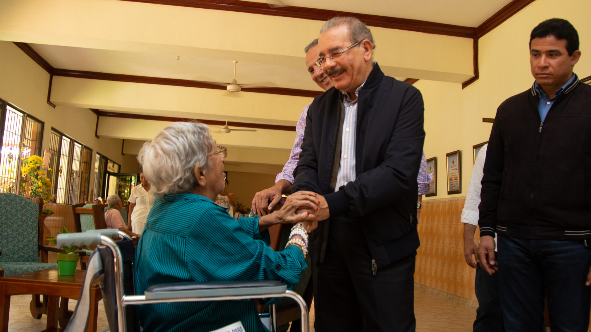 REPÚBLICA DOMINICANA: Presidente Danilo Medina concede Pensiones Solidarias, por vejez y discapacidad, a 932 personas