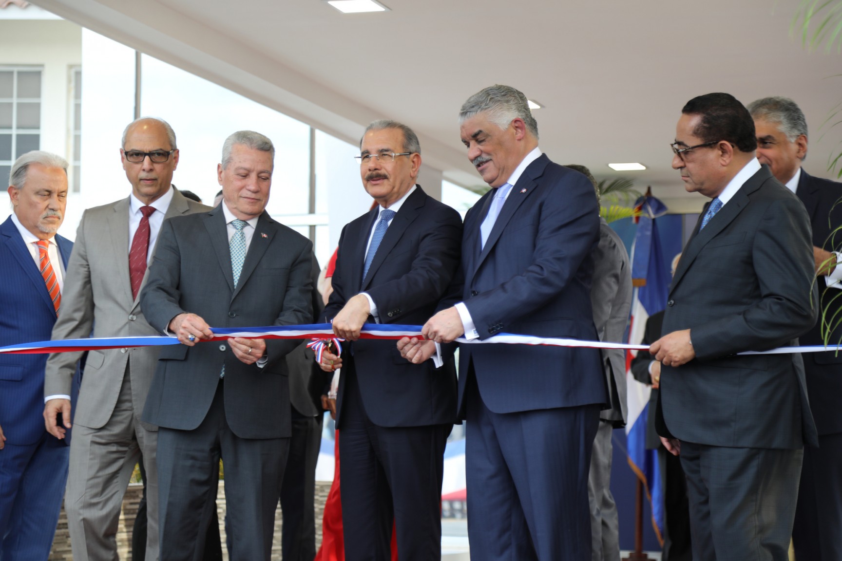 REPÚBLICA DOMINICANA: Presidente Danilo Medina deja en funcionamiento Edificio de Tecnología de la Información y Comunicación y moderno parqueo, en sede del Mirex