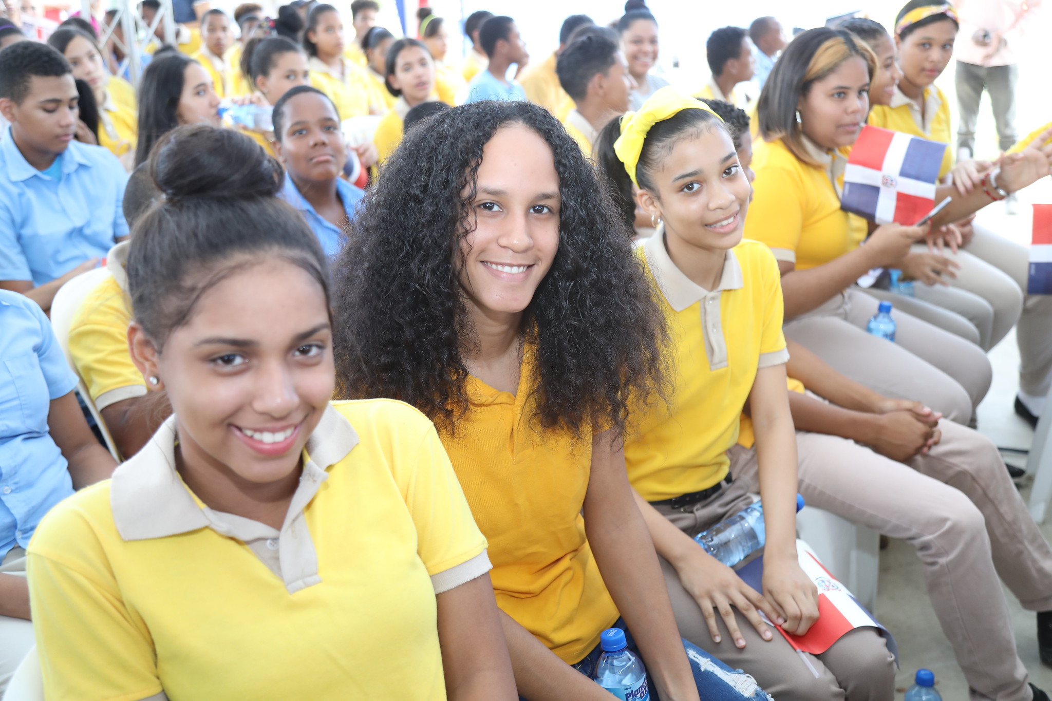 REPÚBLICA DOMINICANA: Santiago: Danilo Medina entrega cinco escuelas a más de 3,800 estudiantes y tres estancias, para cuidar a más de 600 niños y niñas