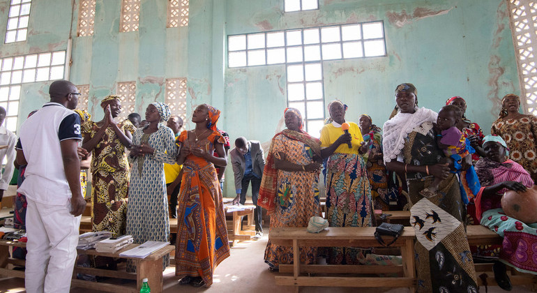 Casi dos millones de cameruneses afrontan una emergencia humanitaria