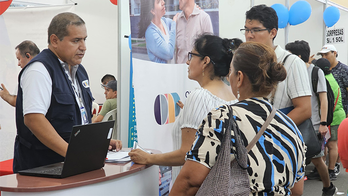 ONP brindó asesoría previsional a cientos de asistentes en la Feria del Empleo 2025 del MTPE