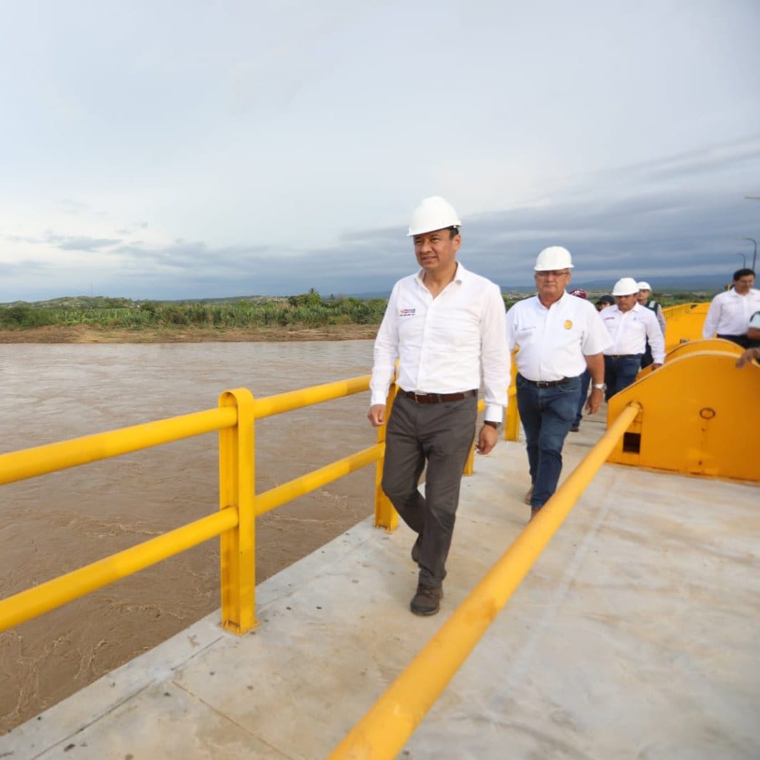 Ministro Manero llegó a Tumbes y dispuso las acciones en apoyo del sector agrario frente a las inundaciones