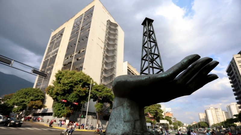 ¿Quién llenará el vacío de Chevron tras la orden de cierre de operaciones en Venezuela?