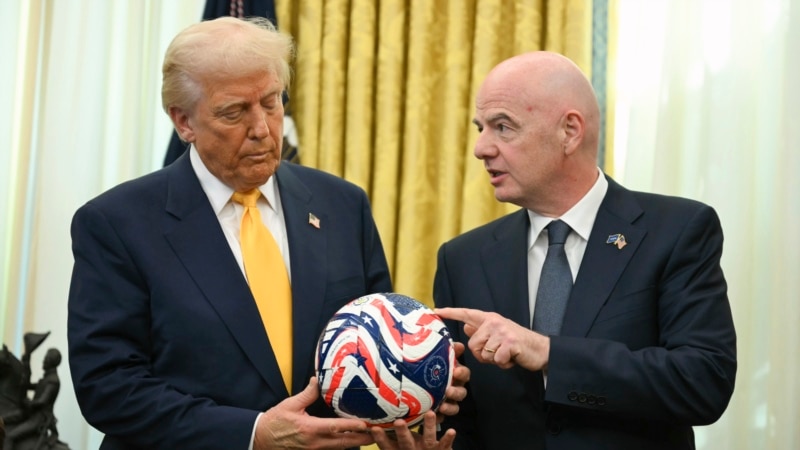 Trump se reúne con Infantino y crea grupo de trabajo que se prepara para albergar el Mundial