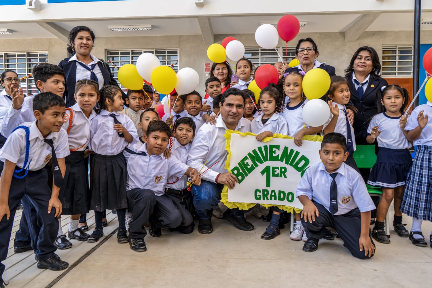 Más de mil 500 escolares del Alto Piura iniciarán clases en modernas escuelas gracias a gestión del gobernador