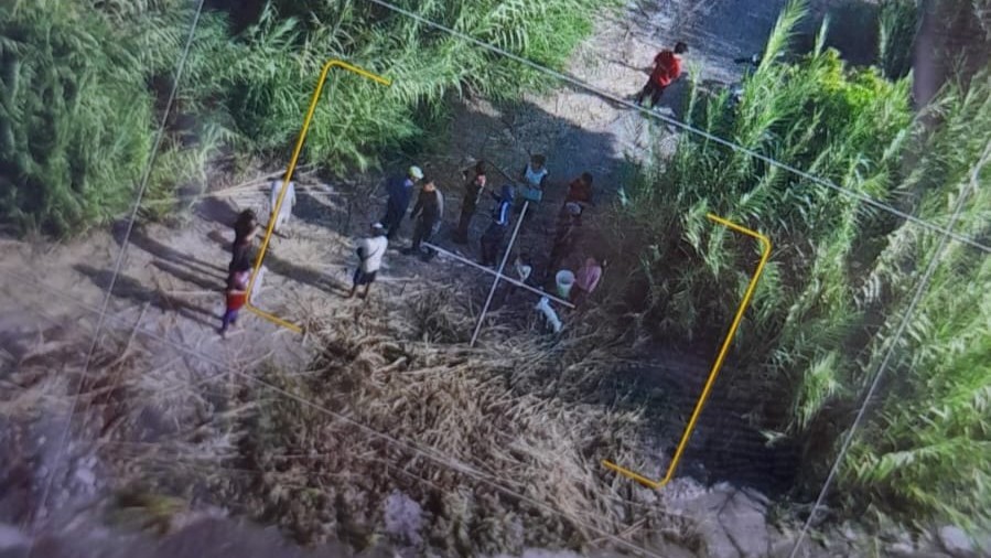 Fuerzas Armadas rescatan a 14 personas tras desborde del río Pativilca, en Barranca Fuerzas Armadas rescatan a 14 personas tras desborde del río Pativilca, en Barranca