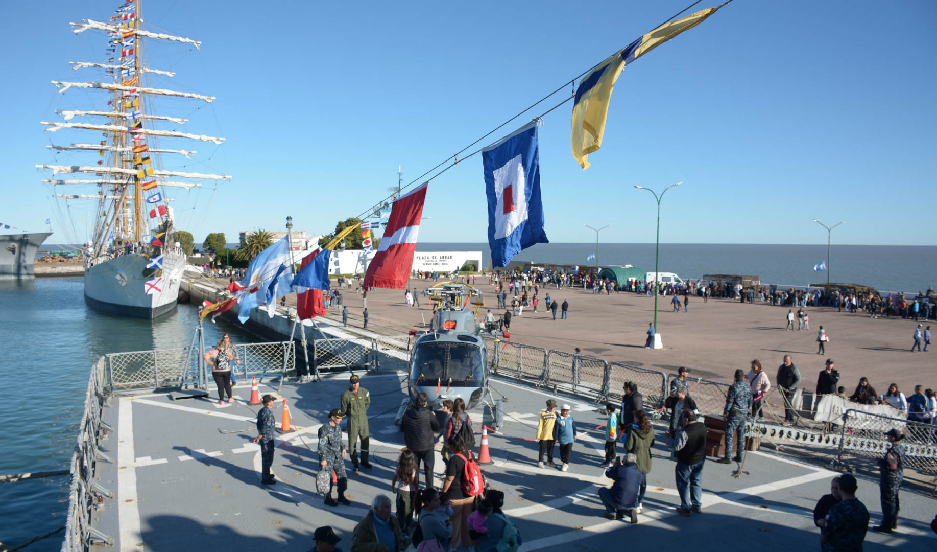 Exitosa Jornada de Puertas Abiertas en Puerto Belgrano