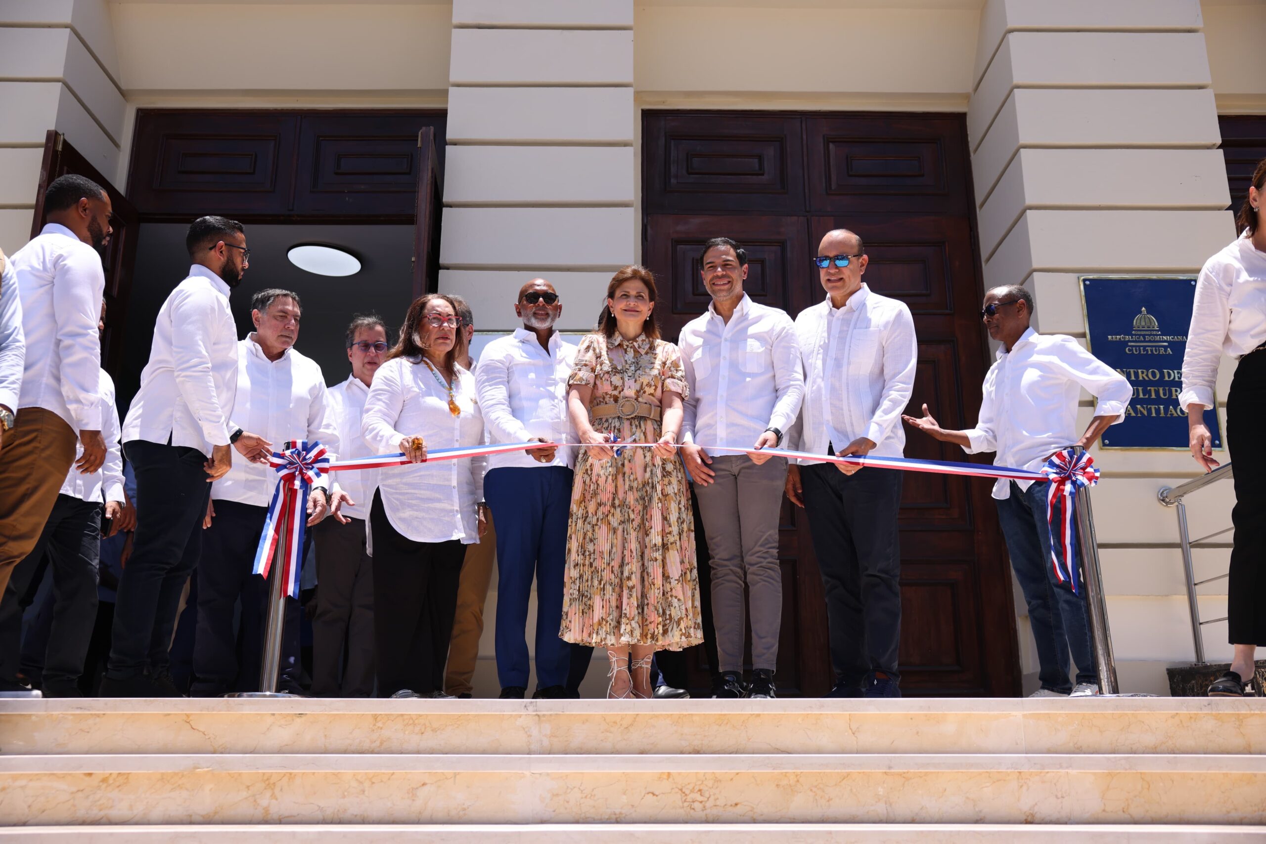 INTERNACIONALES: Vicepresidenta Raquel Peña Inaugura Obras de Revalorización en el Centro Histórico de Santiago