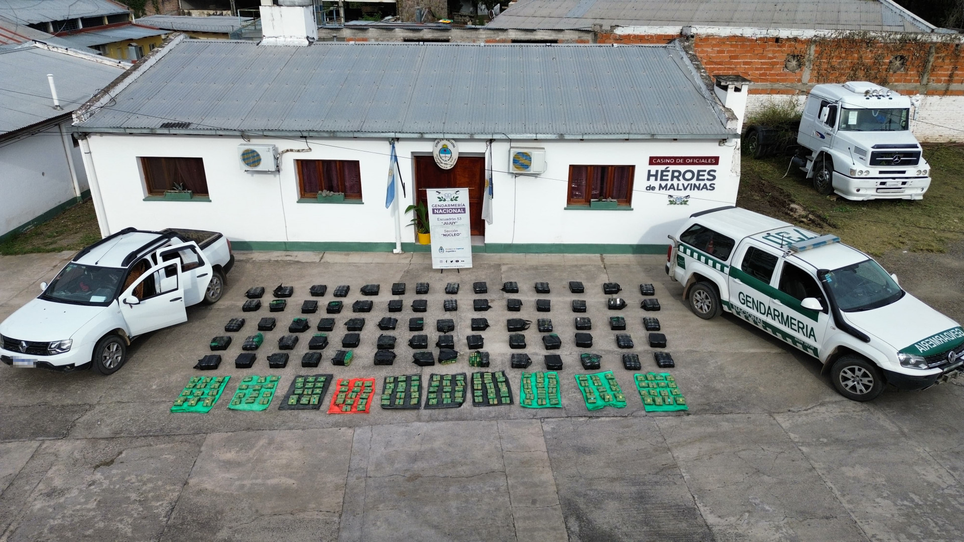 En Plena Puna Jujeña Decomisan Más de una Tonelada de Hojas de Coca