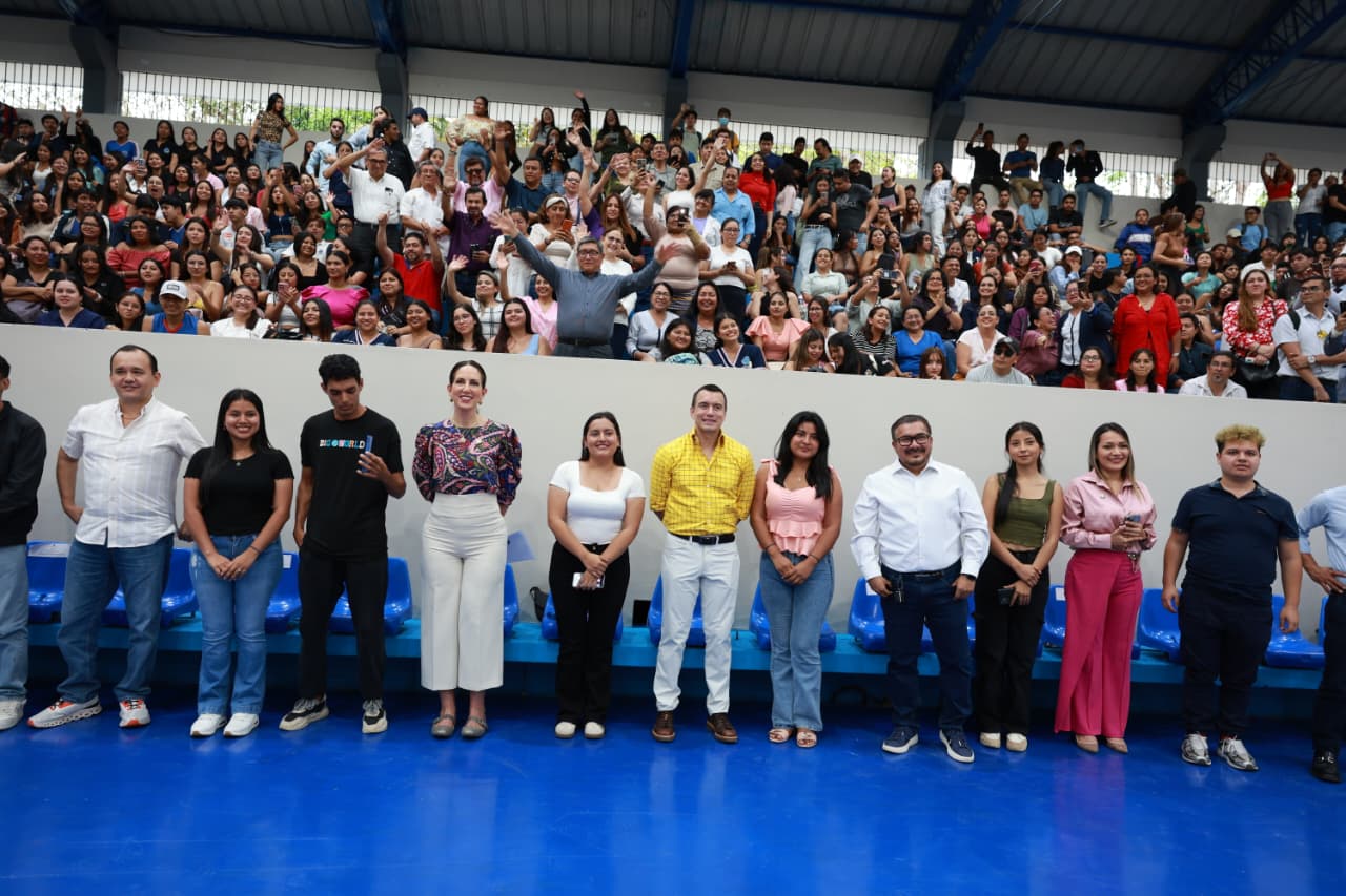 Presidente Noboa entrega coliseo deportivo y supervisa avances del centro de investigación de la Universidad Técnica de Machala