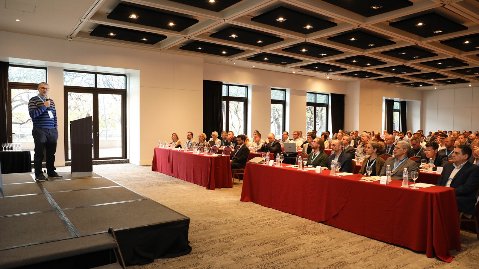 CNEA inaugura HOTLAB 2025, evento del sector nuclear internacional
