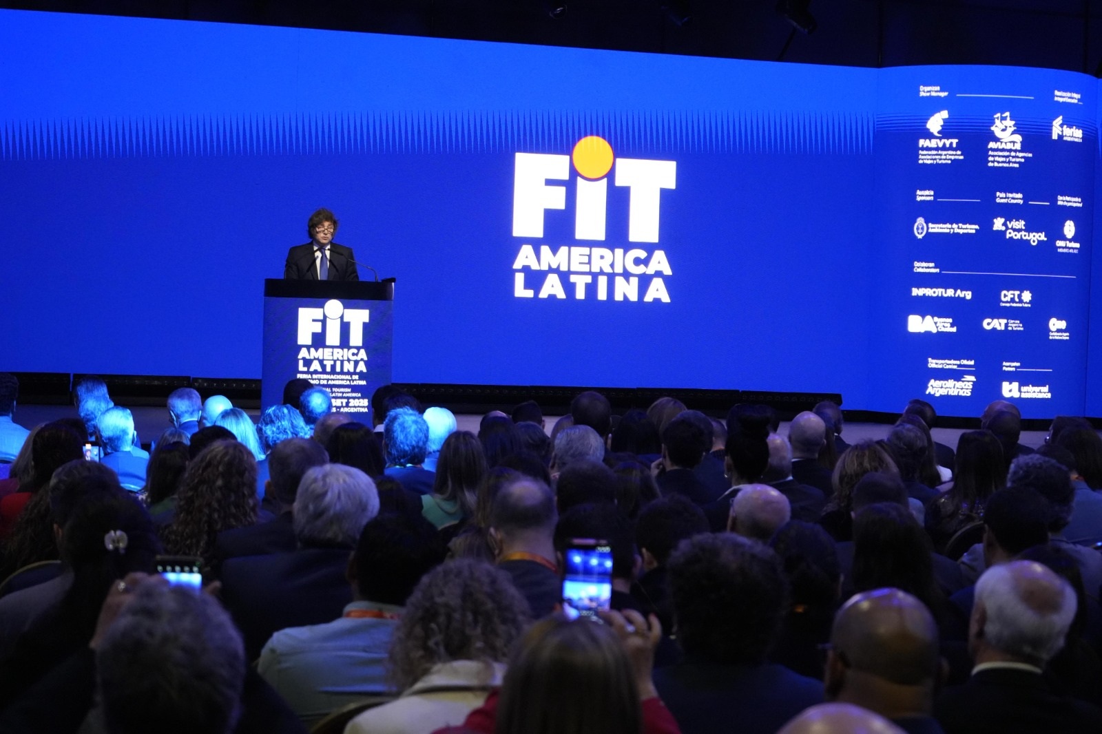 Presidente Milei inaugura la 29ª edición de la Feria Internacional de Turismo 2025