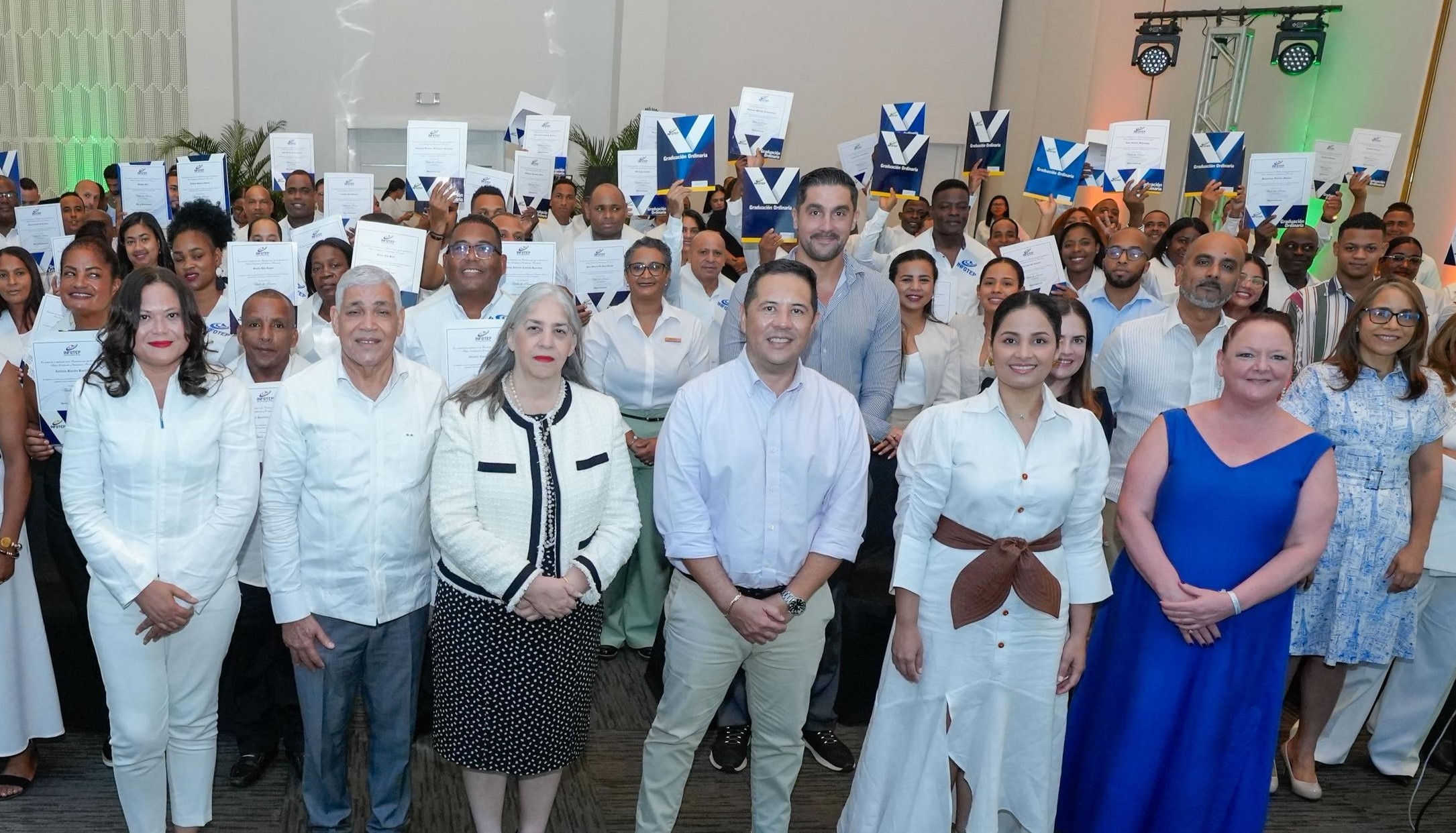 Infotep gradúa técnicos especializados en áreas clave de la industria turística en Punta Cana