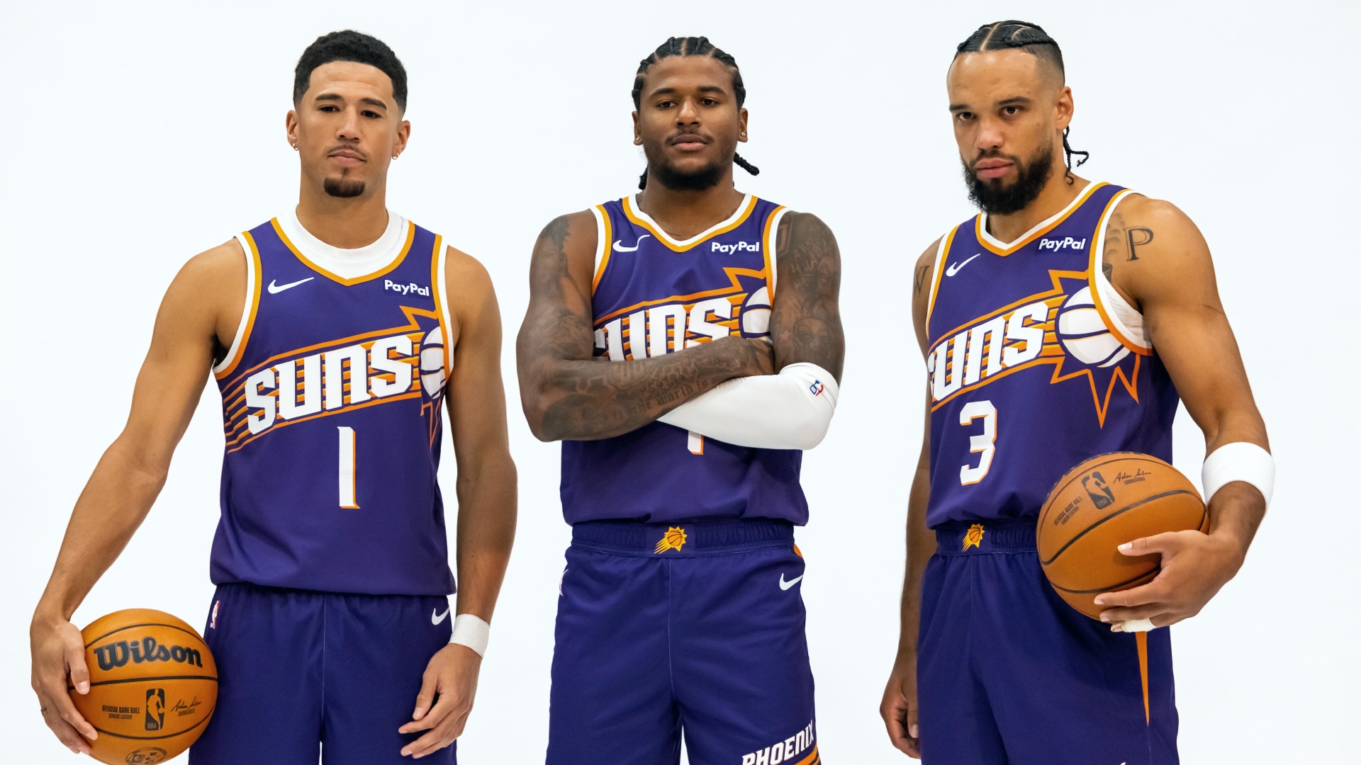 Con su undécima temporada por delante, la presencia de Devin Booker aporta estabilidad a los Suns