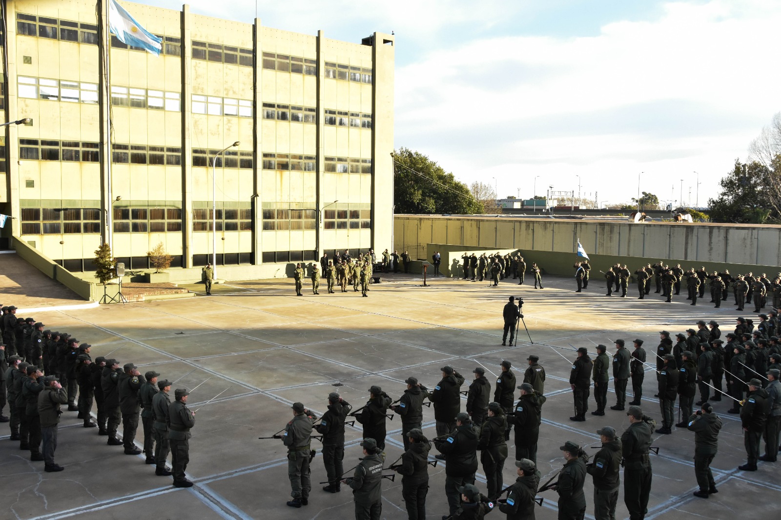 Ceremonias de ascenso e imposición de jerarquías al personal de Oficiales y Suboficiales de los Escalafones Profesionales