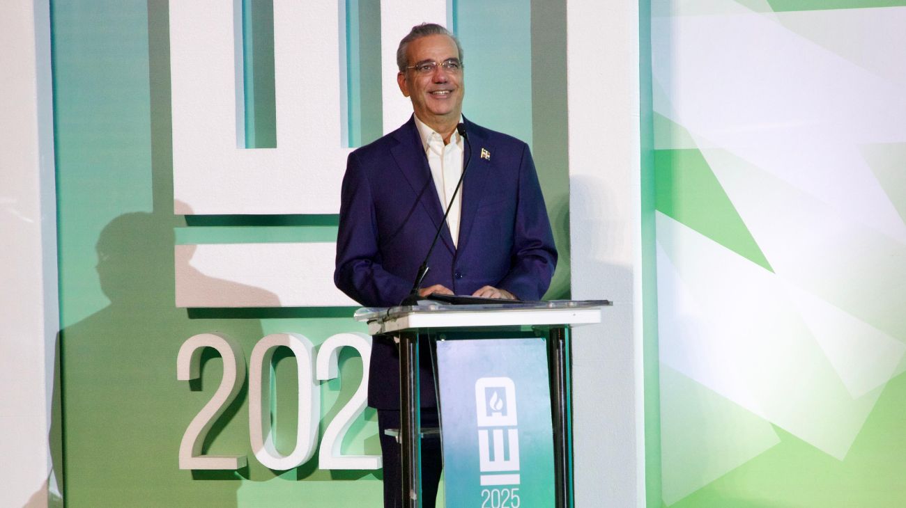 Abinader señala récord histórico de inversión extranjera directa en la República Dominicana, según datos oficiales