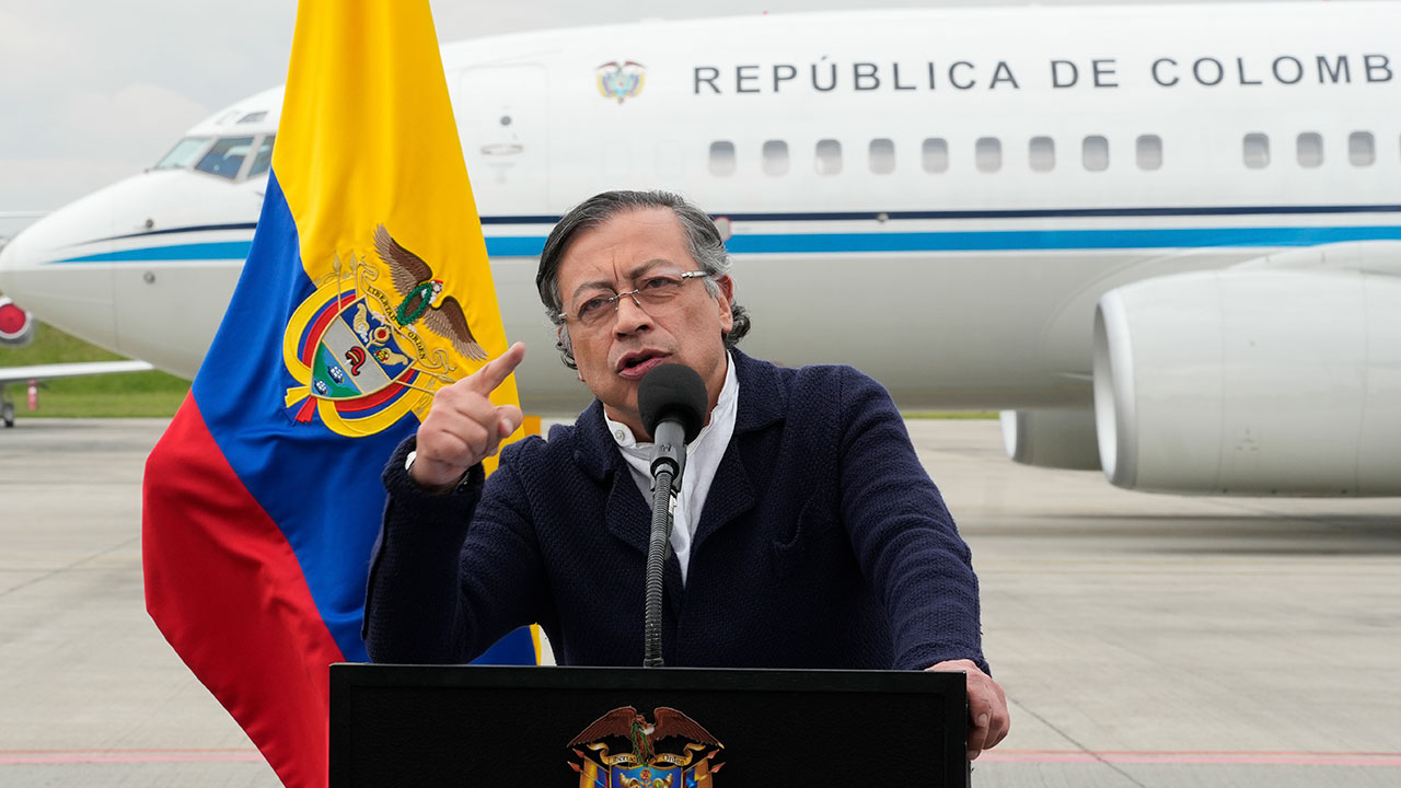 Petro invita a Trump a corregir su política antidrogas y a emprender una guerra contra los narcotraficantes