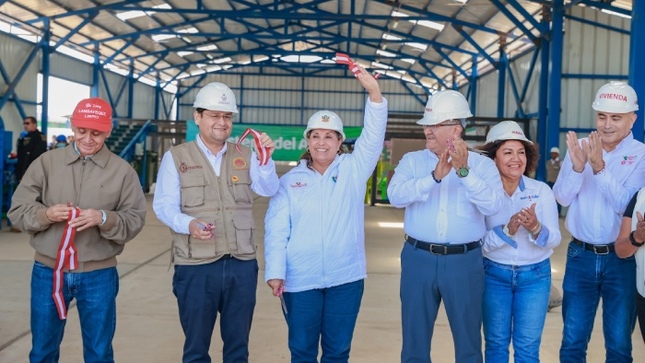 La presidenta anunció acciones concretas para convertir residuos sólidos en oportunidades de desarrollo sostenible
