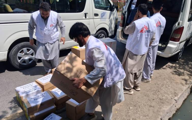 Equipo de Médicos Sin Fronteras llega a provincias afectadas por terremoto en Afganistán