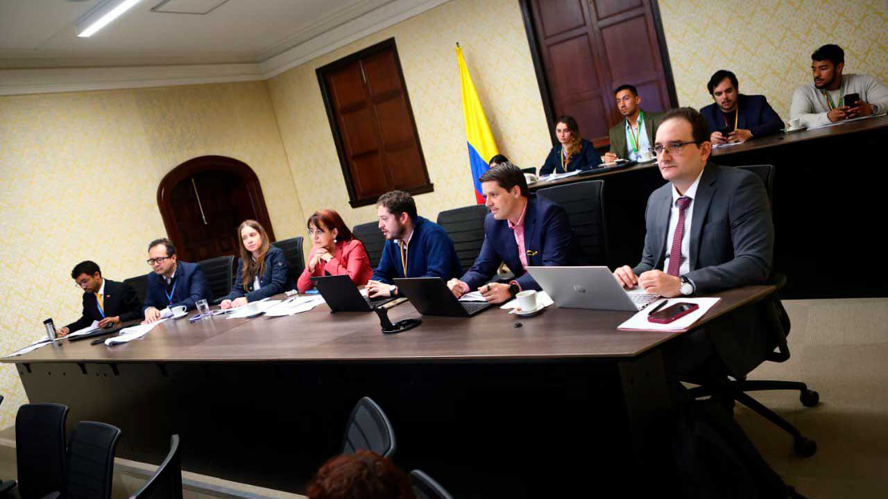 Colombia y España impulsan agenda estratégica de ciencia, tecnología e innovación