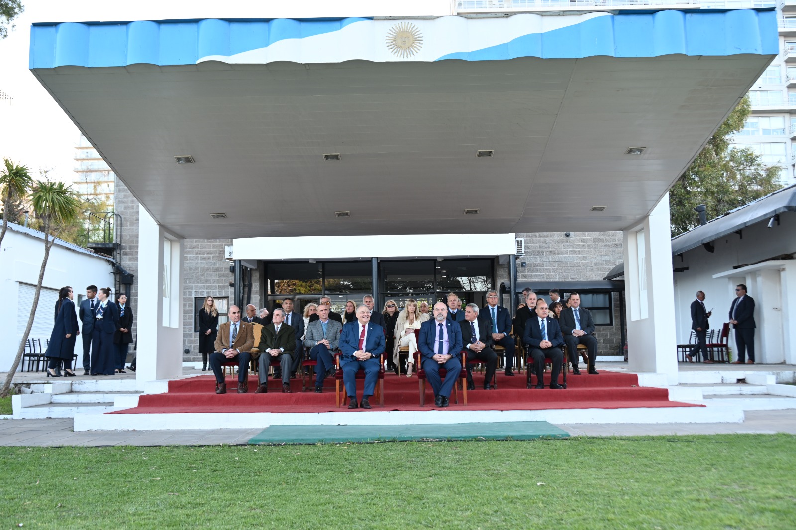 El Instituto Universitario de Seguridad Marítima gradúa a nuevos titulados