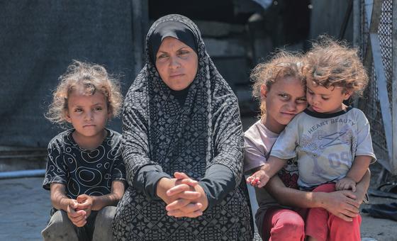 Gaza, ataque en Jerusalén, Irán y Nepal, entre las noticias del lunes