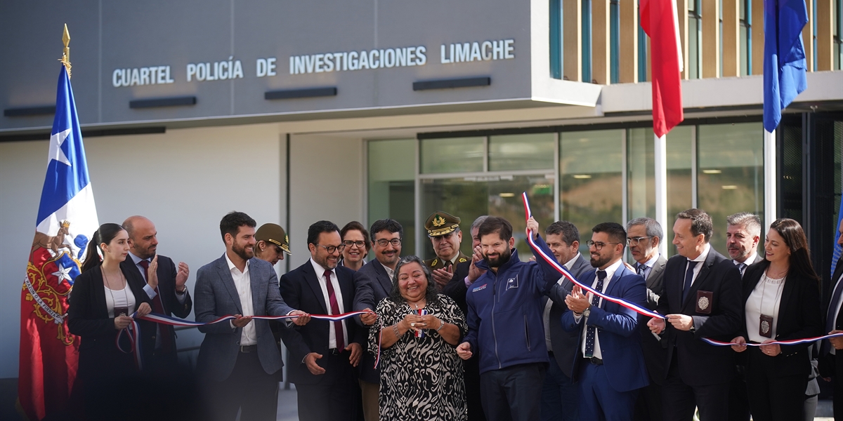 Presidente Boric inaugura cuartel de la PDI en Limache