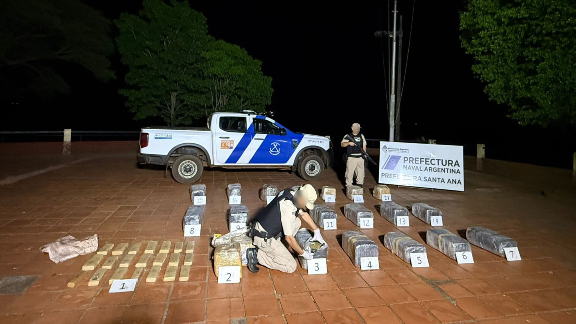 Prefectura Naval Argentina bloqueó un cargamento de drogas en Misiones
