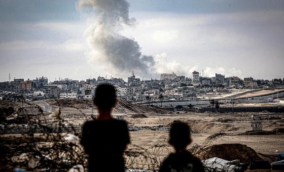 Acuerdo de paz en Gaza, cascos azules y comercio mundial: noticias del jueves