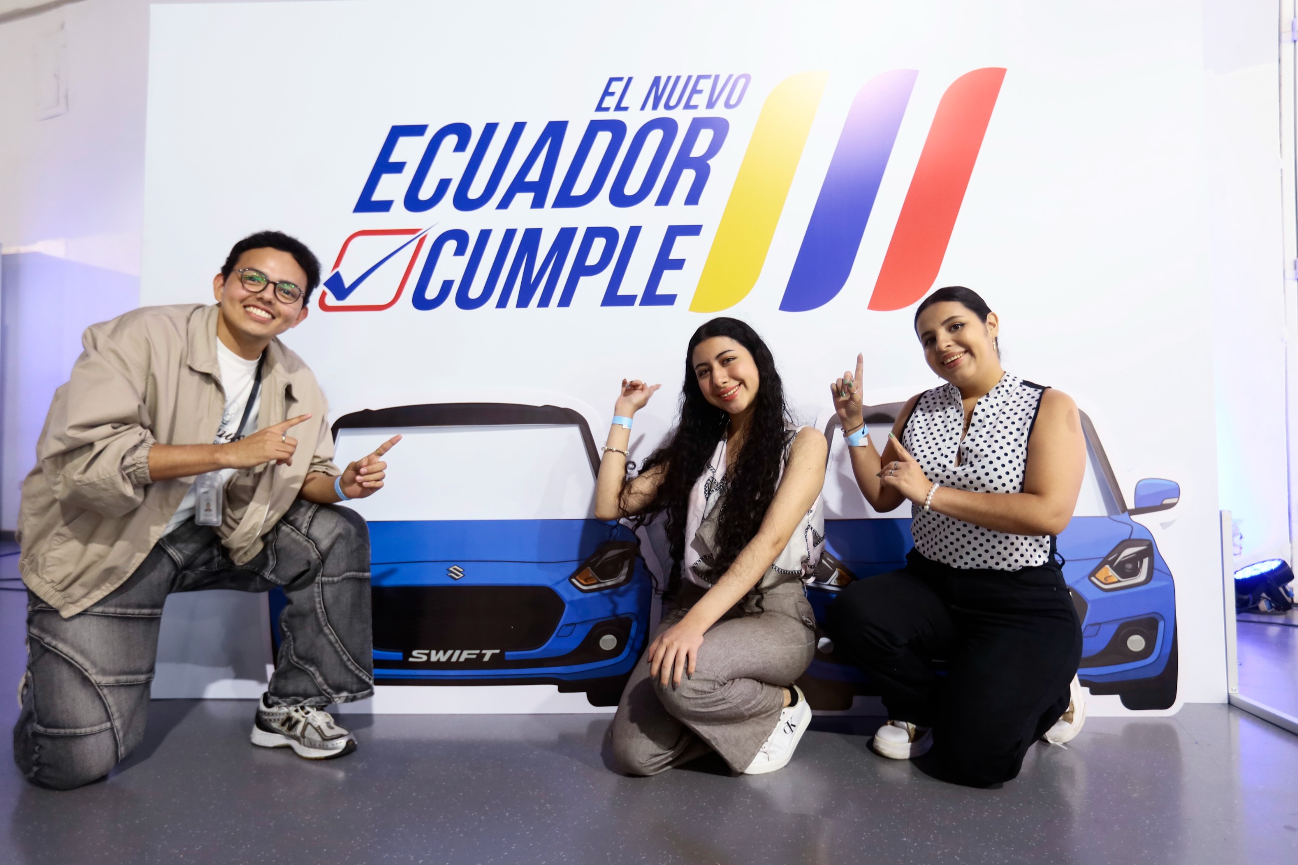 Gobierno y empresa privada anuncian entrega de becas para educación técnica superior a jóvenes ecuatorianos, según la Secretaría General de Comunicación