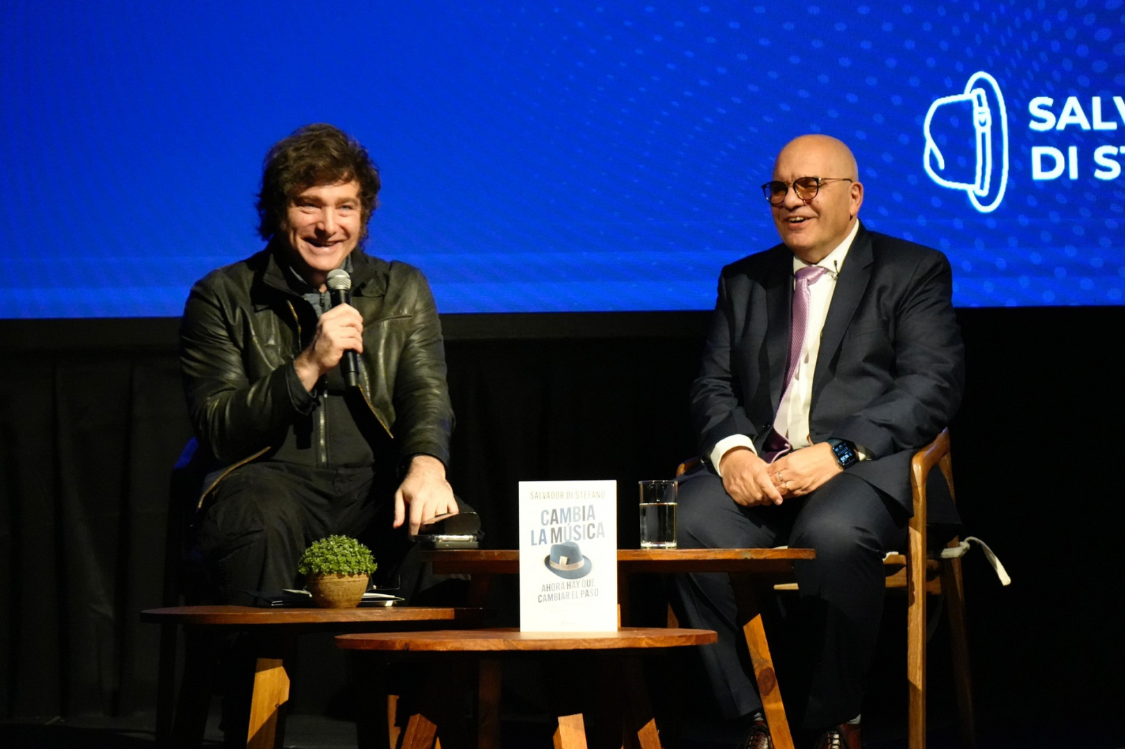 Milei participó en la presentación del libro 