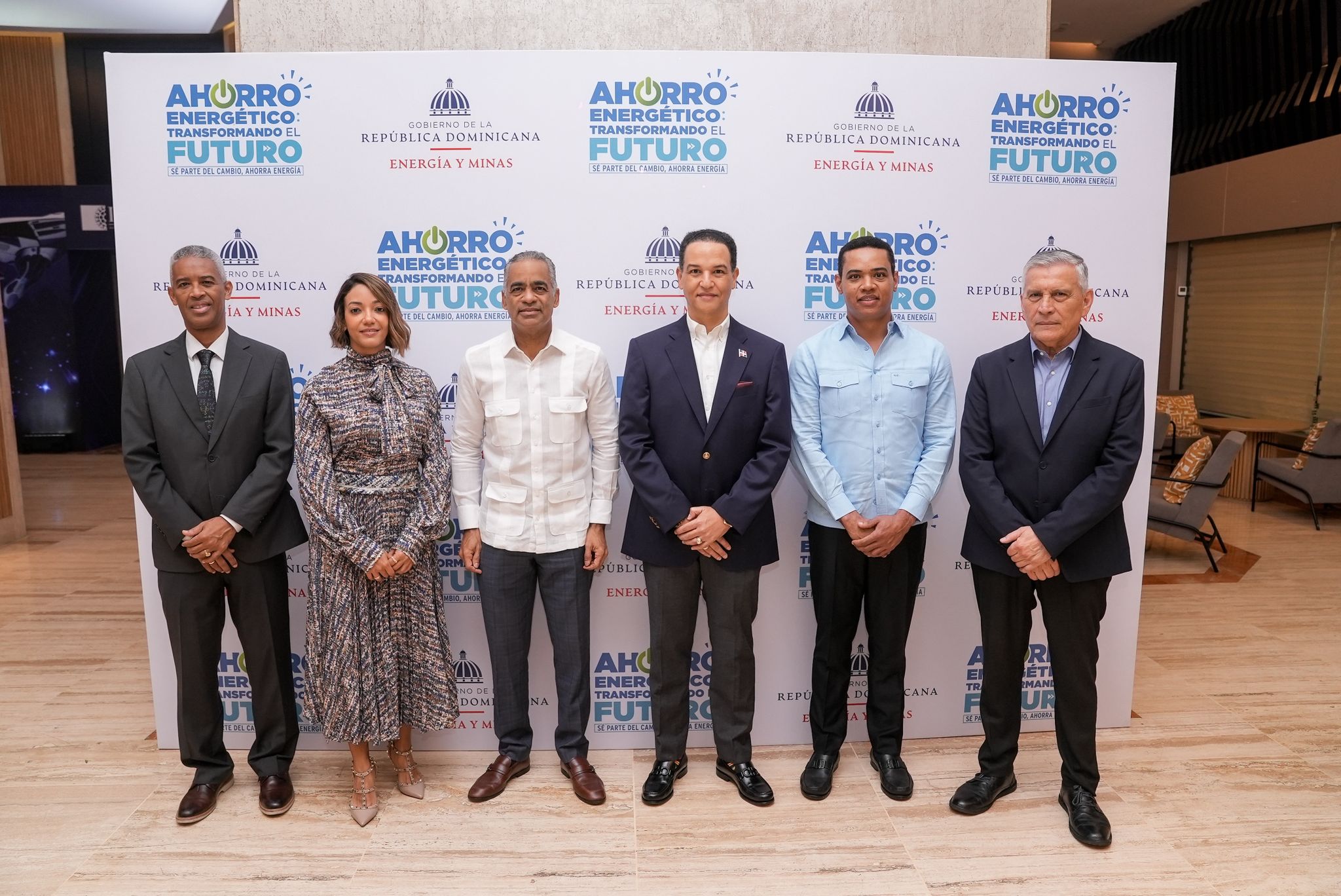 Gobierno impulsa el ahorro energético como parte de la estrategia de desarrollo nacional, según el ministro Joel Santos
