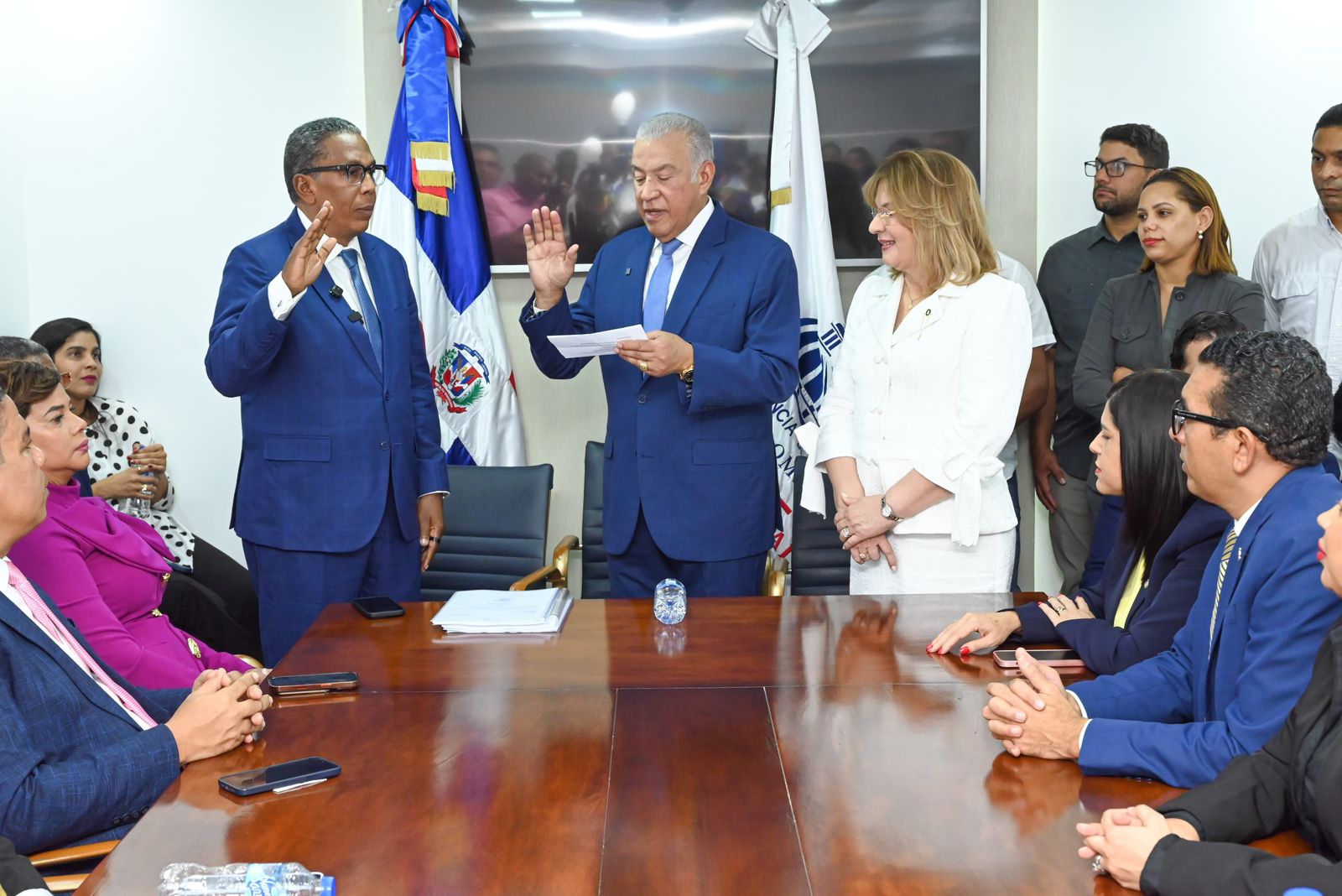Director de Asistencia Social y Alimentación Comunitaria asume nuevas funciones para avanzar la equidad, según el ministerio