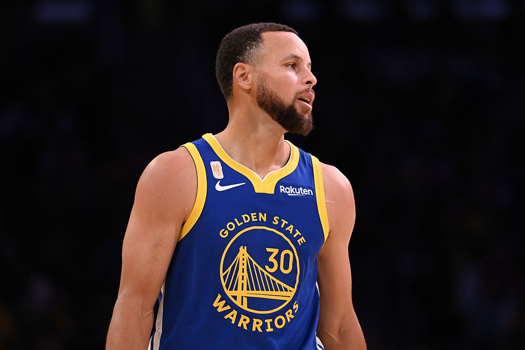 Starting 5: apertura histórica de un quinteto titular