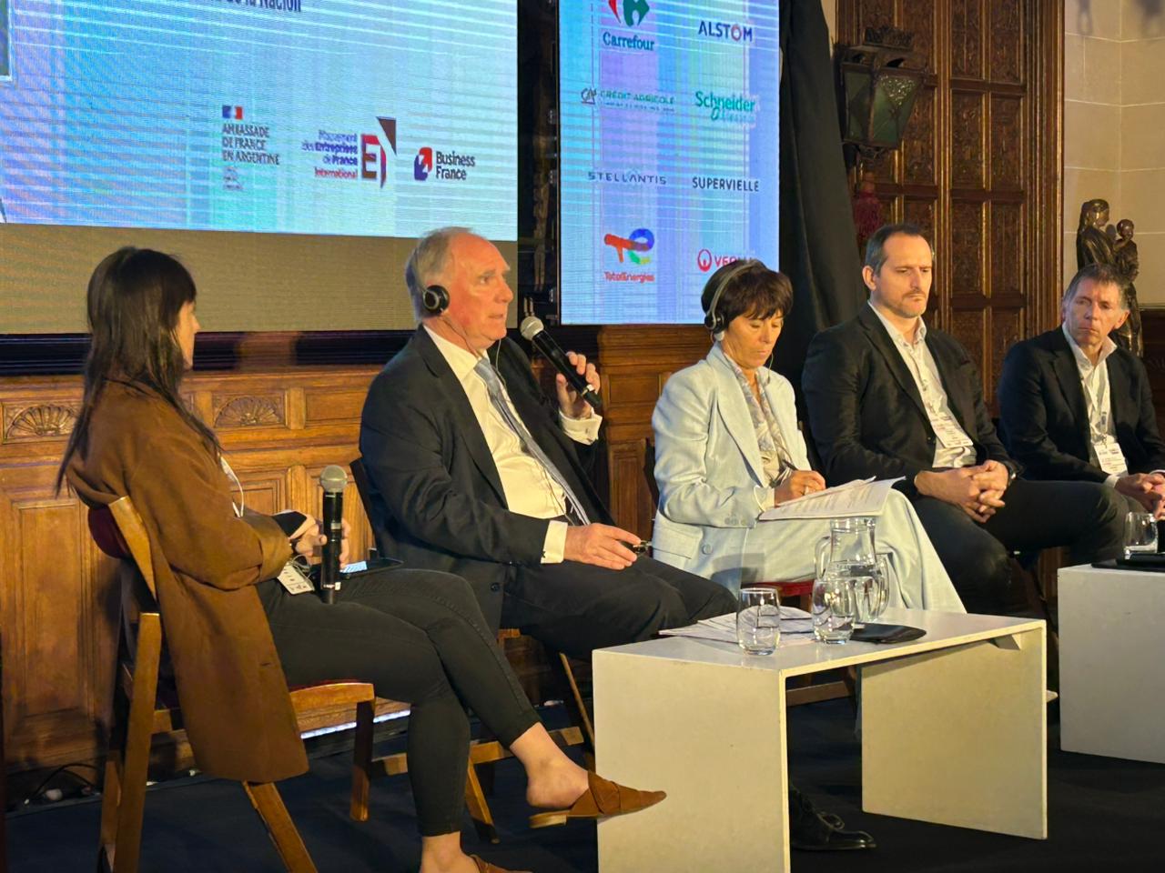 Economía presente en Foro Empresarial Franco-Argentino