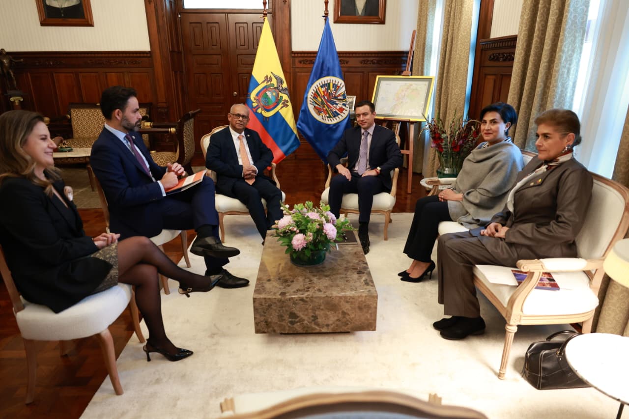 Ecuador y la OEA firman memorando de entendimiento sobre seguridad multidimensional