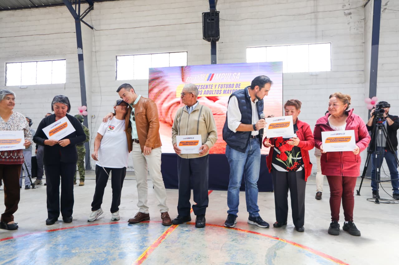 14.687 adultos mayores, nuevos beneficiarios de bonos y pensiones impulsados por el presidente Noboa