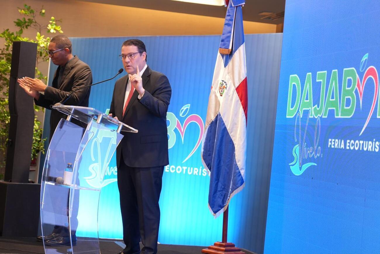 Director de Aduanas señala incremento del comercio y de controles en Dajabón