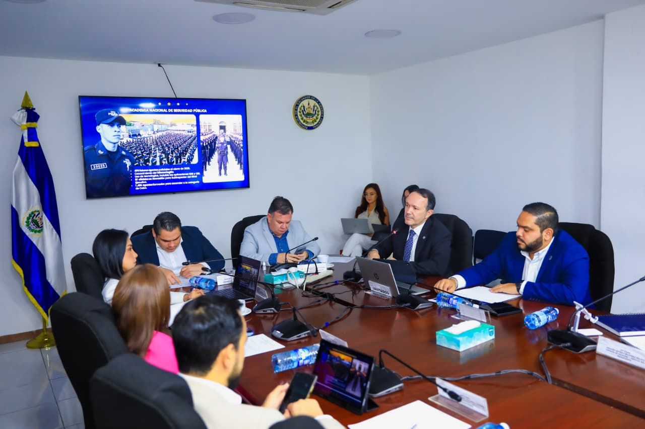 Gobierno mantiene políticas de seguridad y prevé incremento presupuestario para 2026