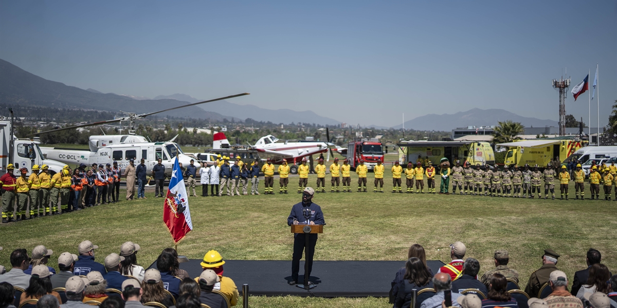 Boric presenta Plan de Acción 2025-2026 para prevención, mitigación y control de incendios forestales; afirma que la prevención es un deber y una responsabilidad compartida