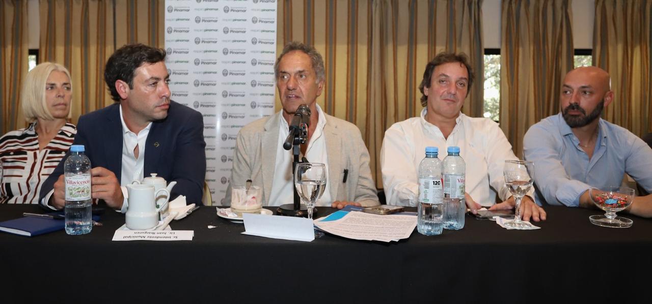 Scioli se reunió con representantes del sector turístico de Pinamar