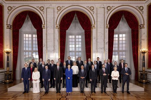 Pedro Sánchez participa junto a otros jefes de Estado y de Gobierno de la UE en la reunión informal