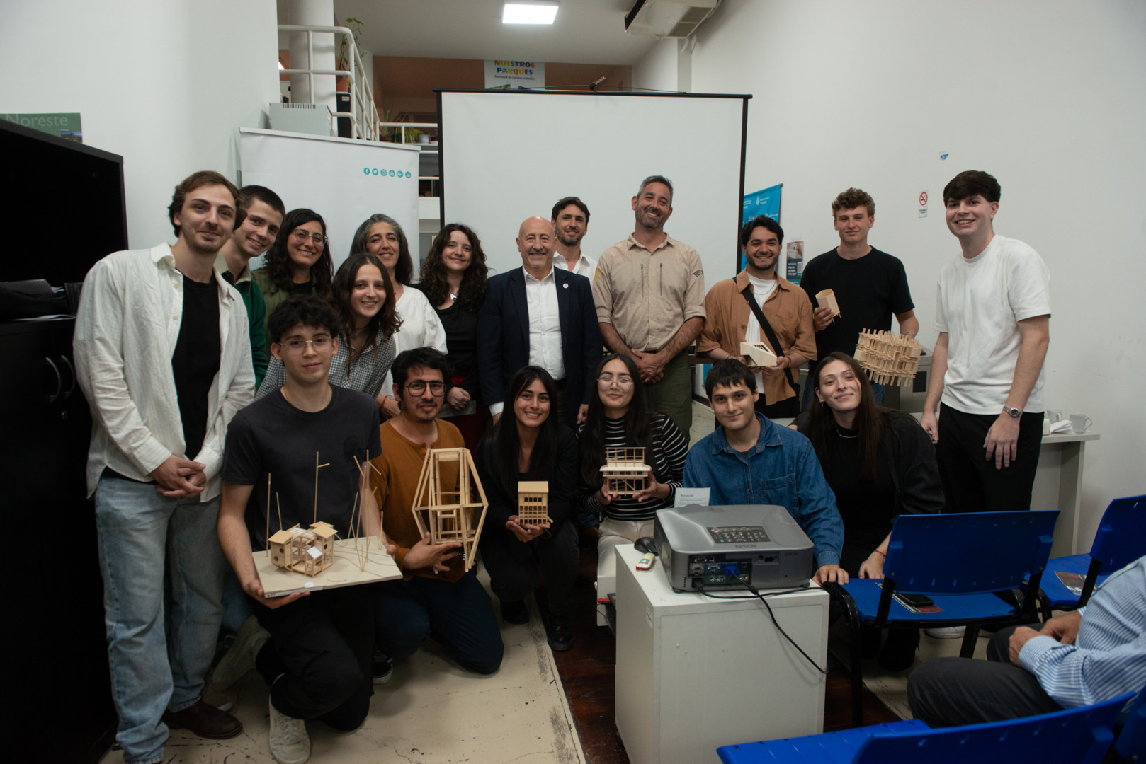 Estudiantes de arquitectura presentan proyectos para ampliar la oferta de uso público en el Parque Nacional El Palmar, según la autoridad ambiental