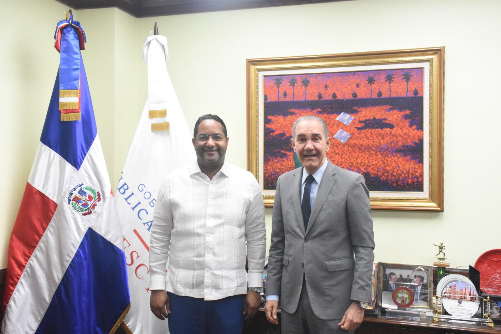 Mescyt, Conadis y Universidad Colombiana impulsarán capacitación de 100 maestros dominicanos en atención a estudiantes con autismo